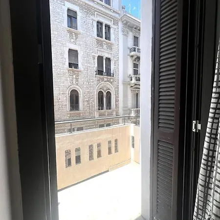 Appartement Mondrian-bozzi 59 Bari